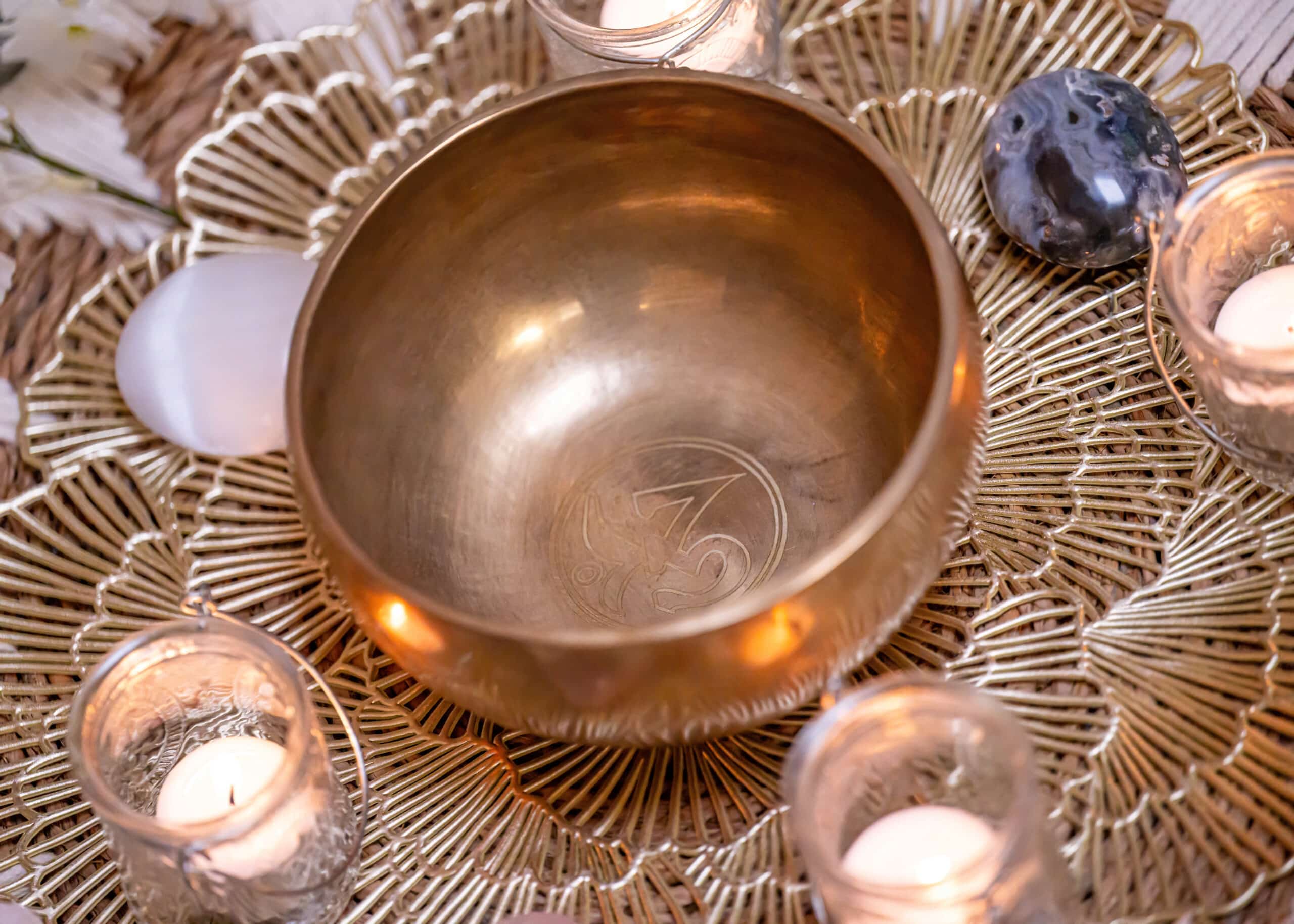 Initiation bol tibétain proposée par Stéphanie Beeckmans